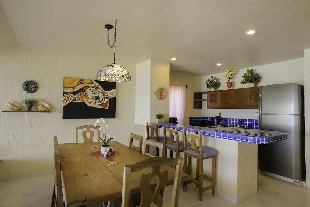 Aquatech Villas Derosa Resort Akumal Mexiko