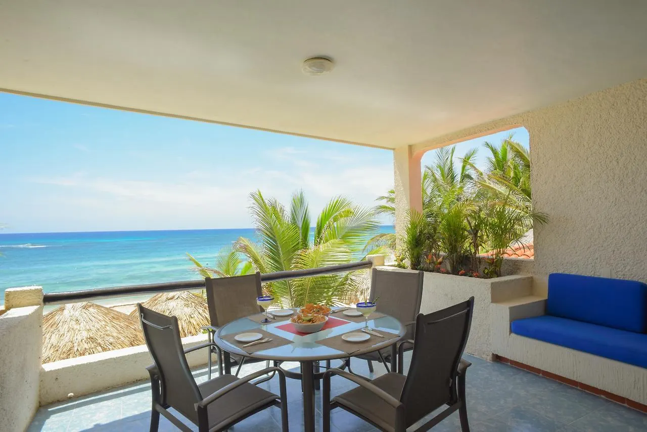 Апарт-отель Aquatech Villas Derosa Resort Акумаль